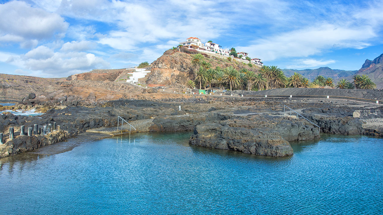 Las Salinas natural swimming pools, Agaete