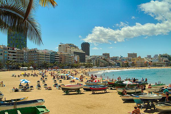 La Playa de las Canteras en Las Palmas de Gran Canaria